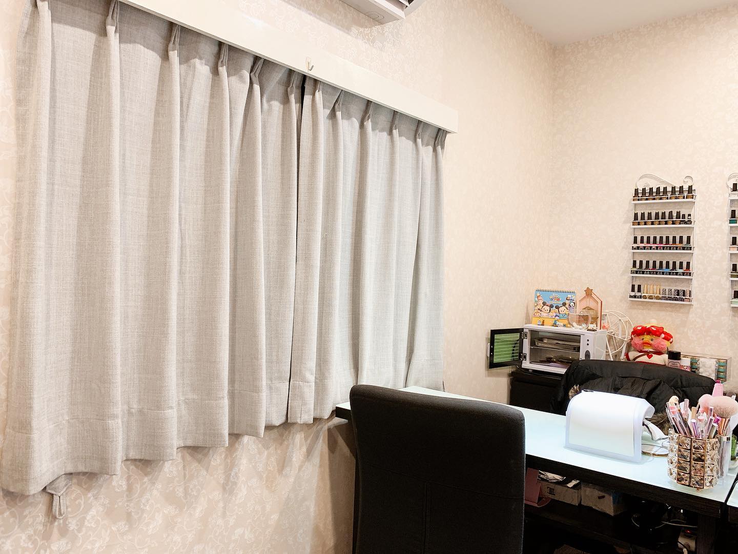 工作室柔紗簾採光配置